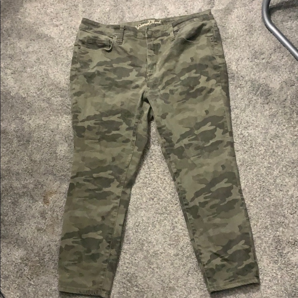 Camo jeans